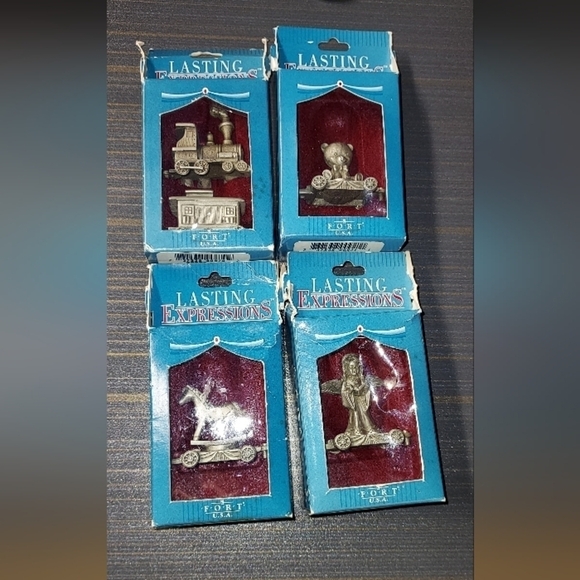Other - Lasting Expressions - Pewter train set
